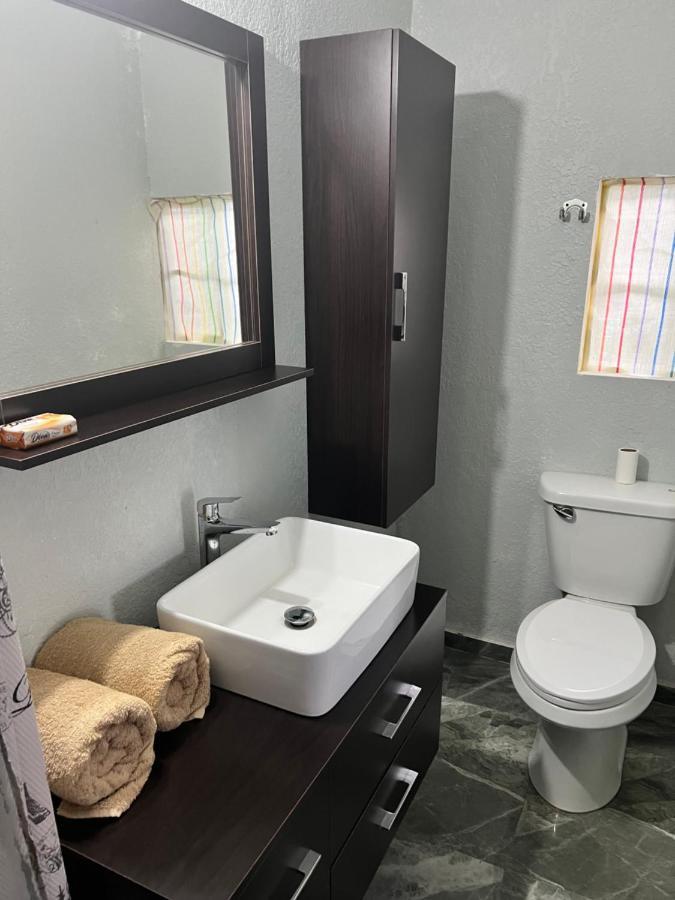 פורט אנטוניו Jamaica Colors Hotel And Eco-Retreat מראה חיצוני תמונה