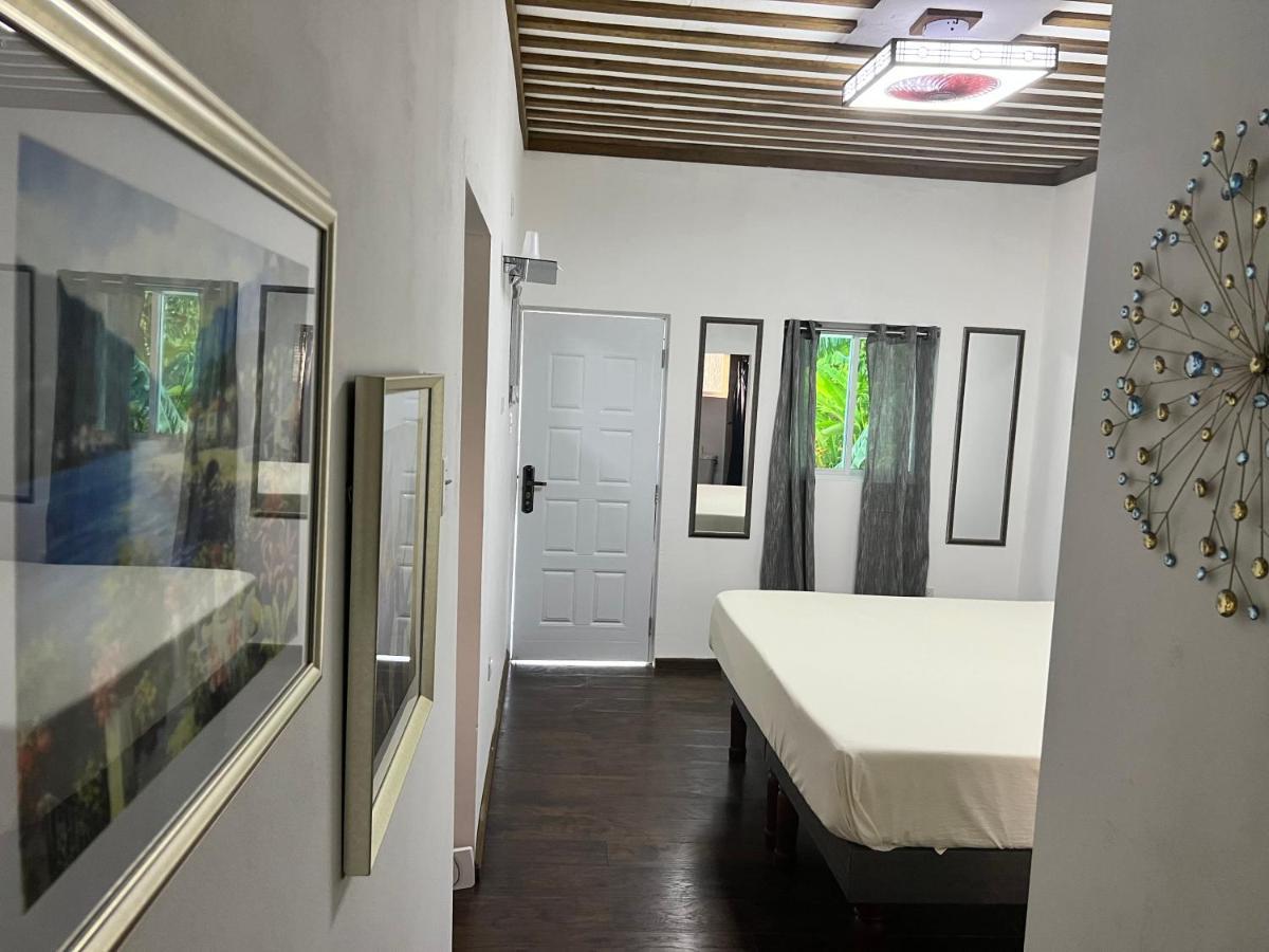 פורט אנטוניו Jamaica Colors Hotel And Eco-Retreat מראה חיצוני תמונה