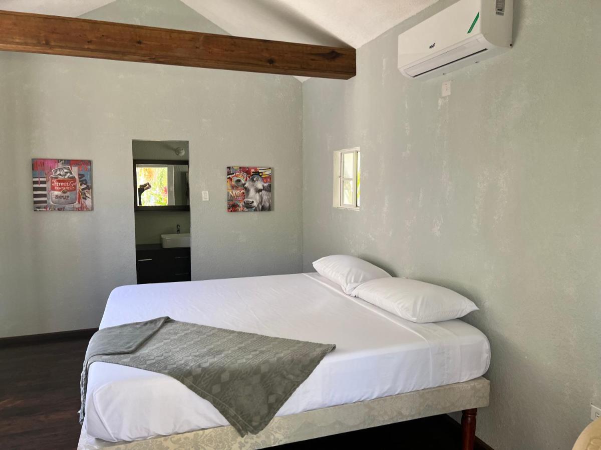 פורט אנטוניו Jamaica Colors Hotel And Eco-Retreat מראה חיצוני תמונה